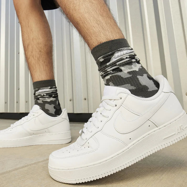 Nike Air Force 1 Shoes for Men (White)