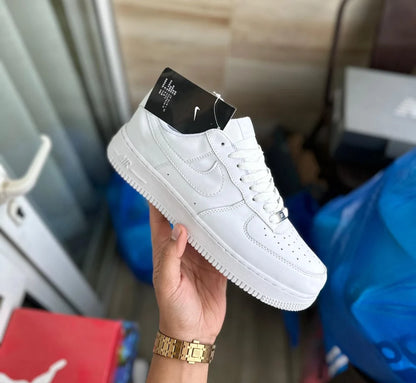 Nike Air Force 1 Shoes for Men (White)